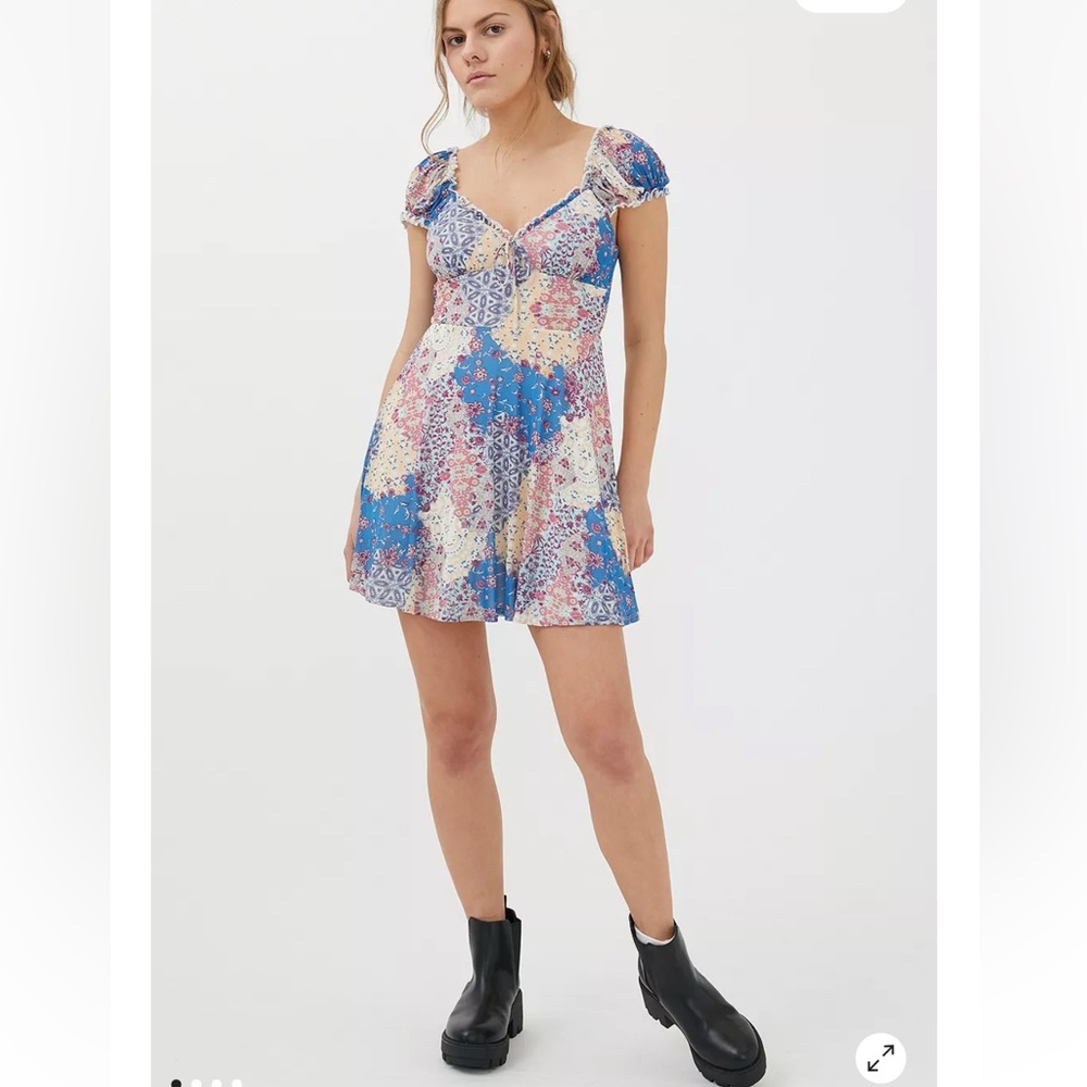 UO Audrey Floral Print Mesh Mini Dress Medium